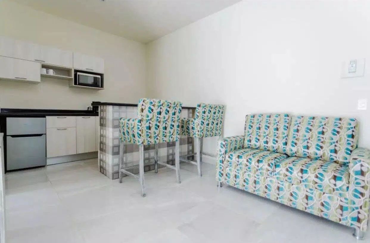 EDIFICIO EN  VENTA  EN  CANCUN  CON  30  ESTUDIOS