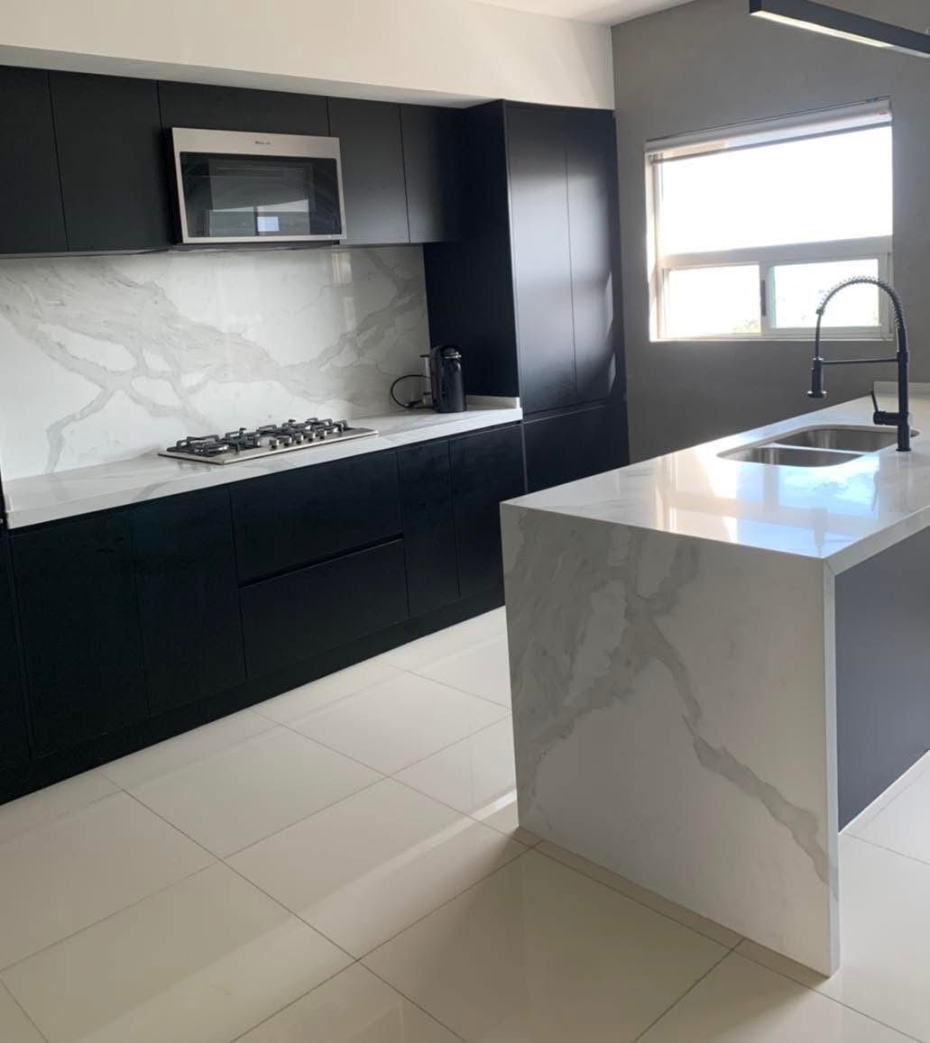 CASA EN VENTA ESPACIO CUMBRES IRWIN 