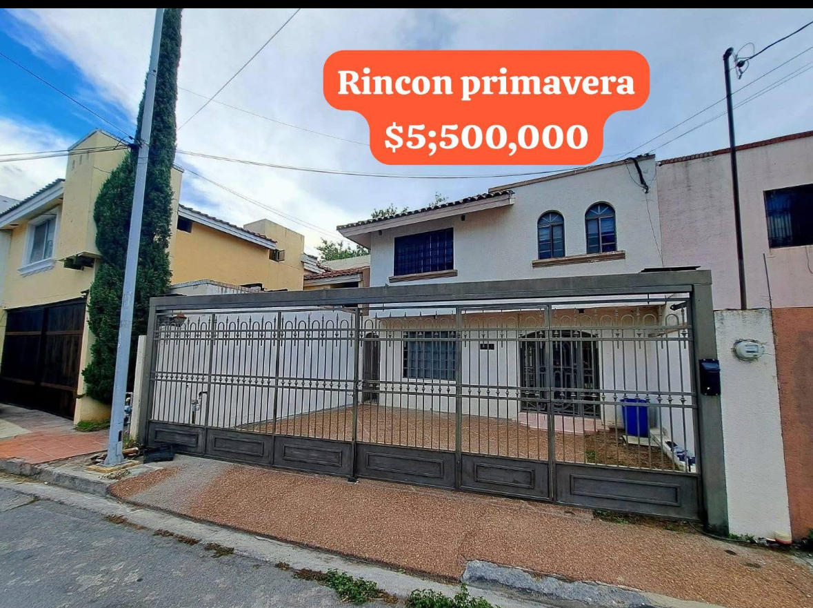 CASA EN VENTA EN RINCON PRIMAVERA EN MONTERREY