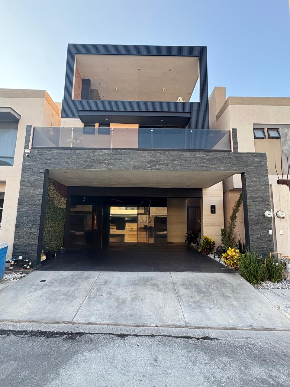 CASA EN VENTA EN CERRADAS SOLÉ